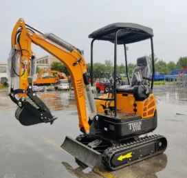 TYPHON TERROR XVIII Mini Excavator – 4000lbs EPA Certified USA KUBOTA D902 engine