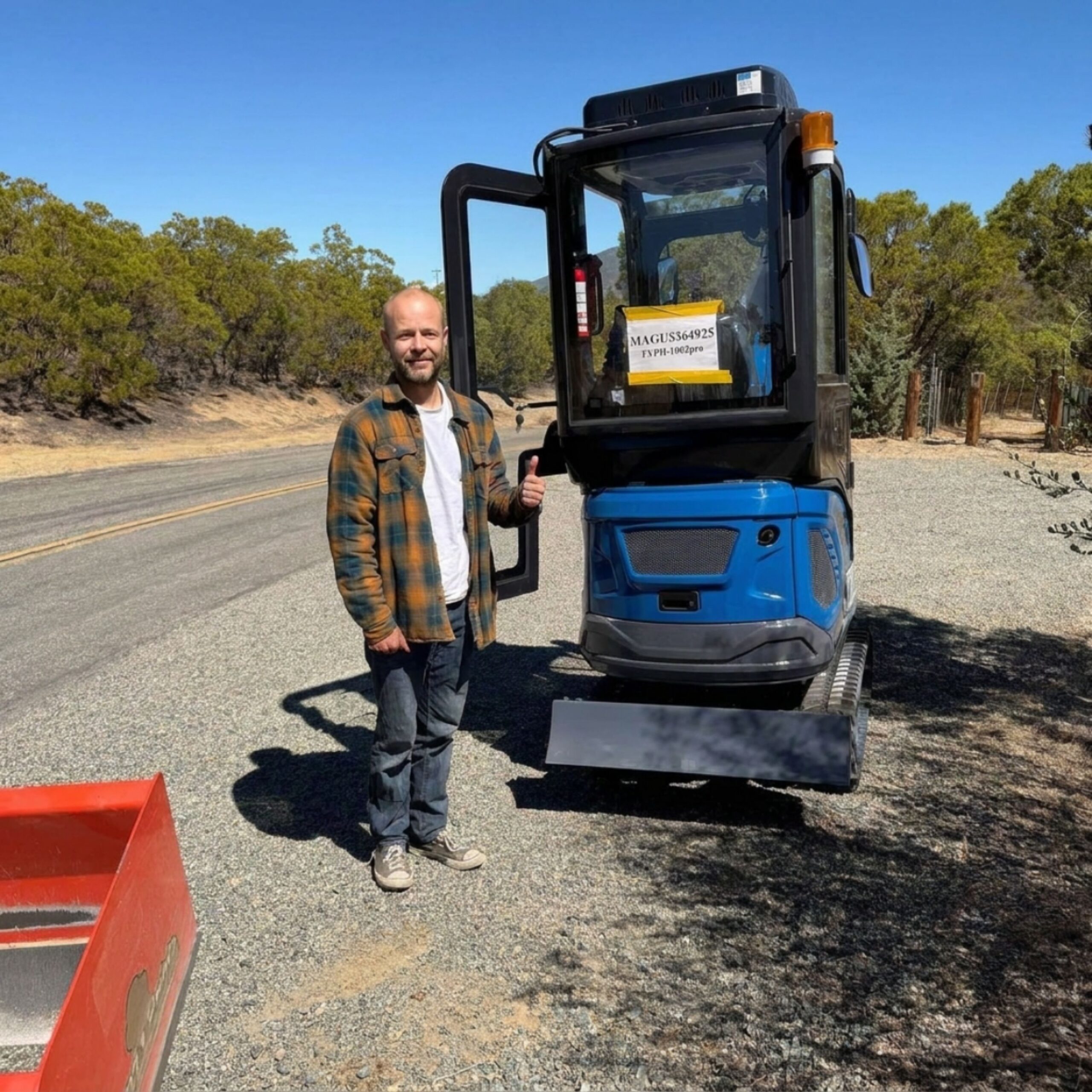 Excavator machine delivery